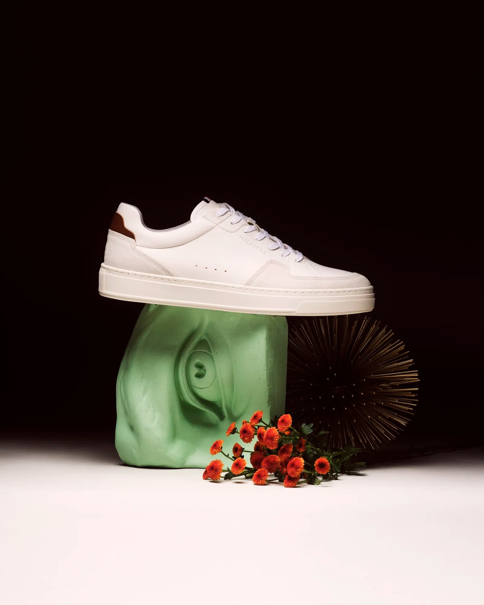 th new codes3428 f2 - product still life photography